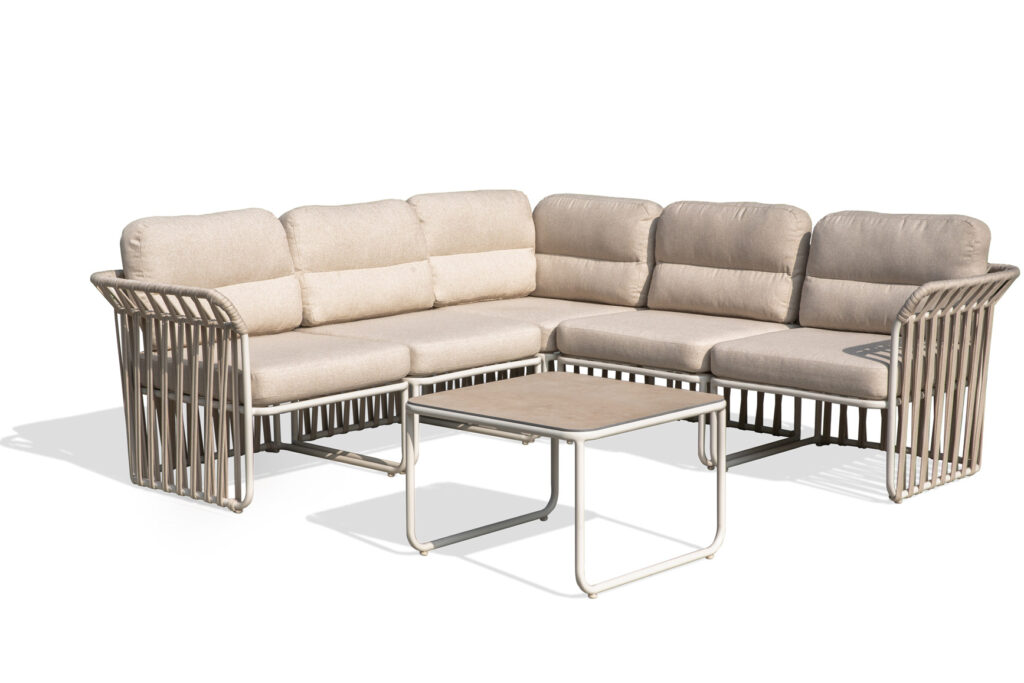 flexible outdoor seating for terraces