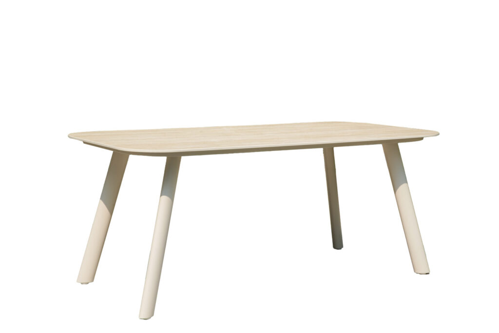 22790 outdoor dining table